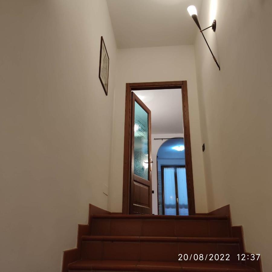 M & M Pinzi Suite Apartment Montepulciano Stazione Kültér fotó